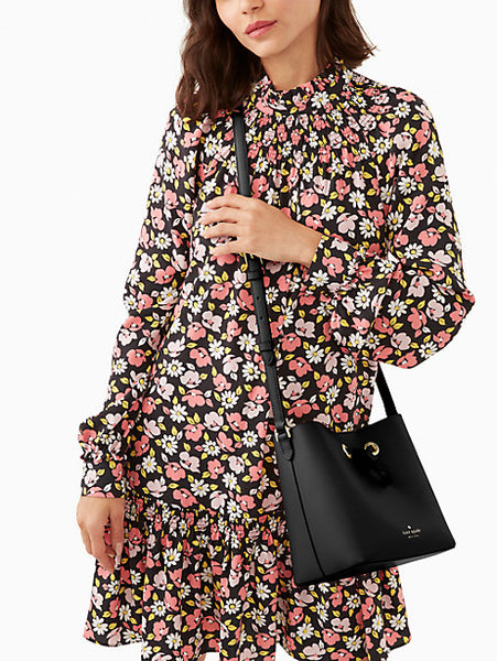 Sadie bucket bag