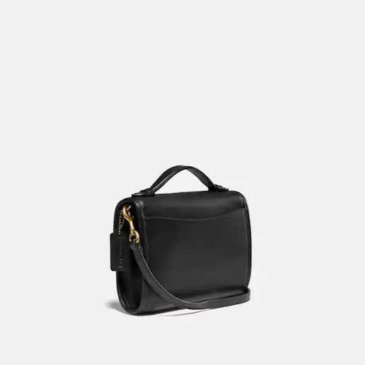 Kip Turnlock Crossbody