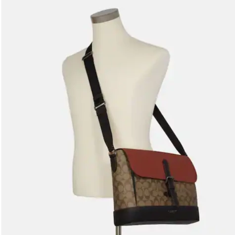 Hudson Messenger In Colorblock Signature Canvas